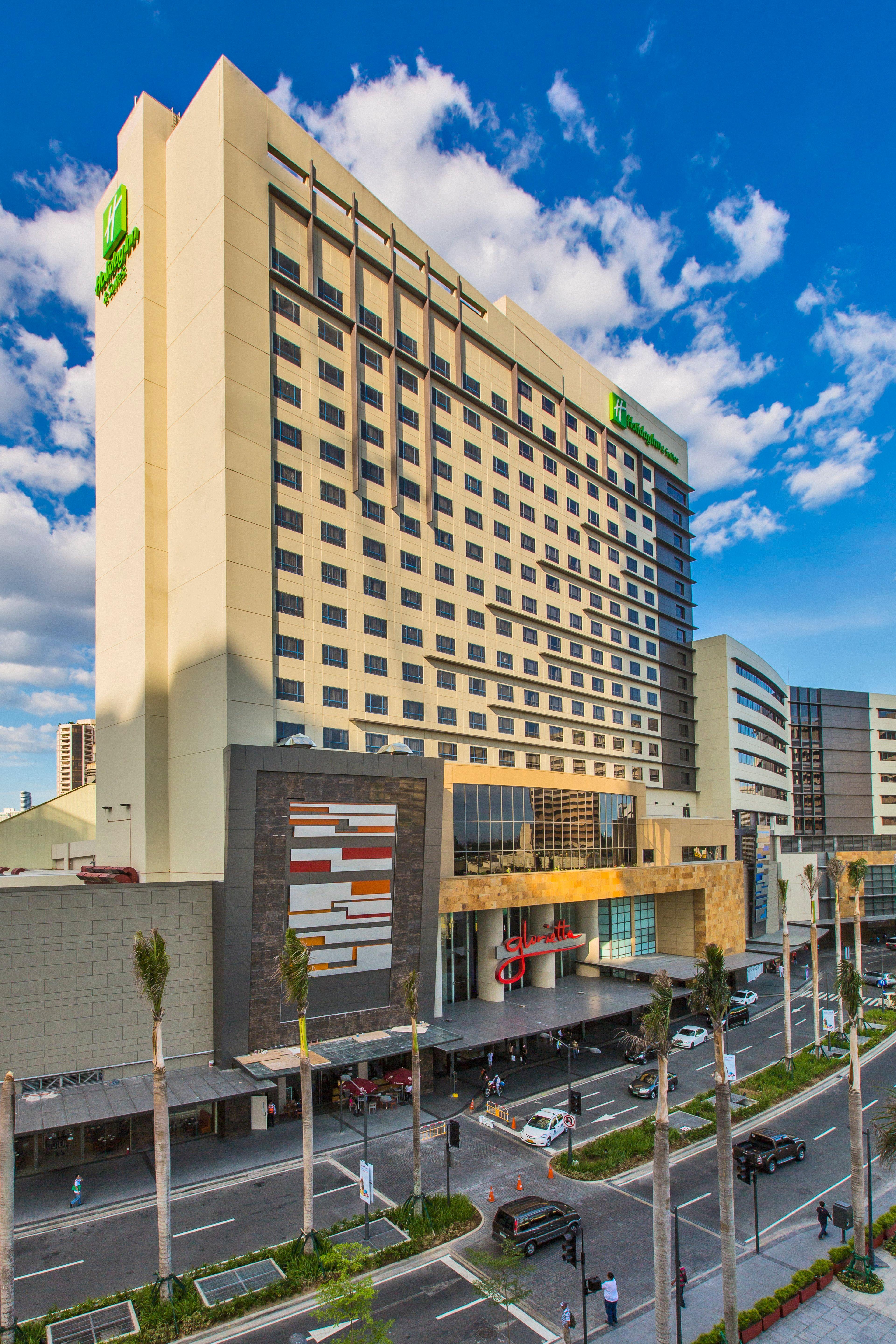 Holiday Inn & Suites Makati By Ihg Makati City Exteriér fotografie Holiday Inn Express in Addis Ababa, Ethiopia